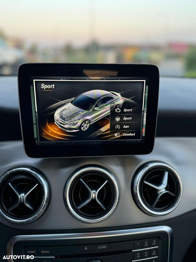 Mercedes-Benz CLA 180 - 9