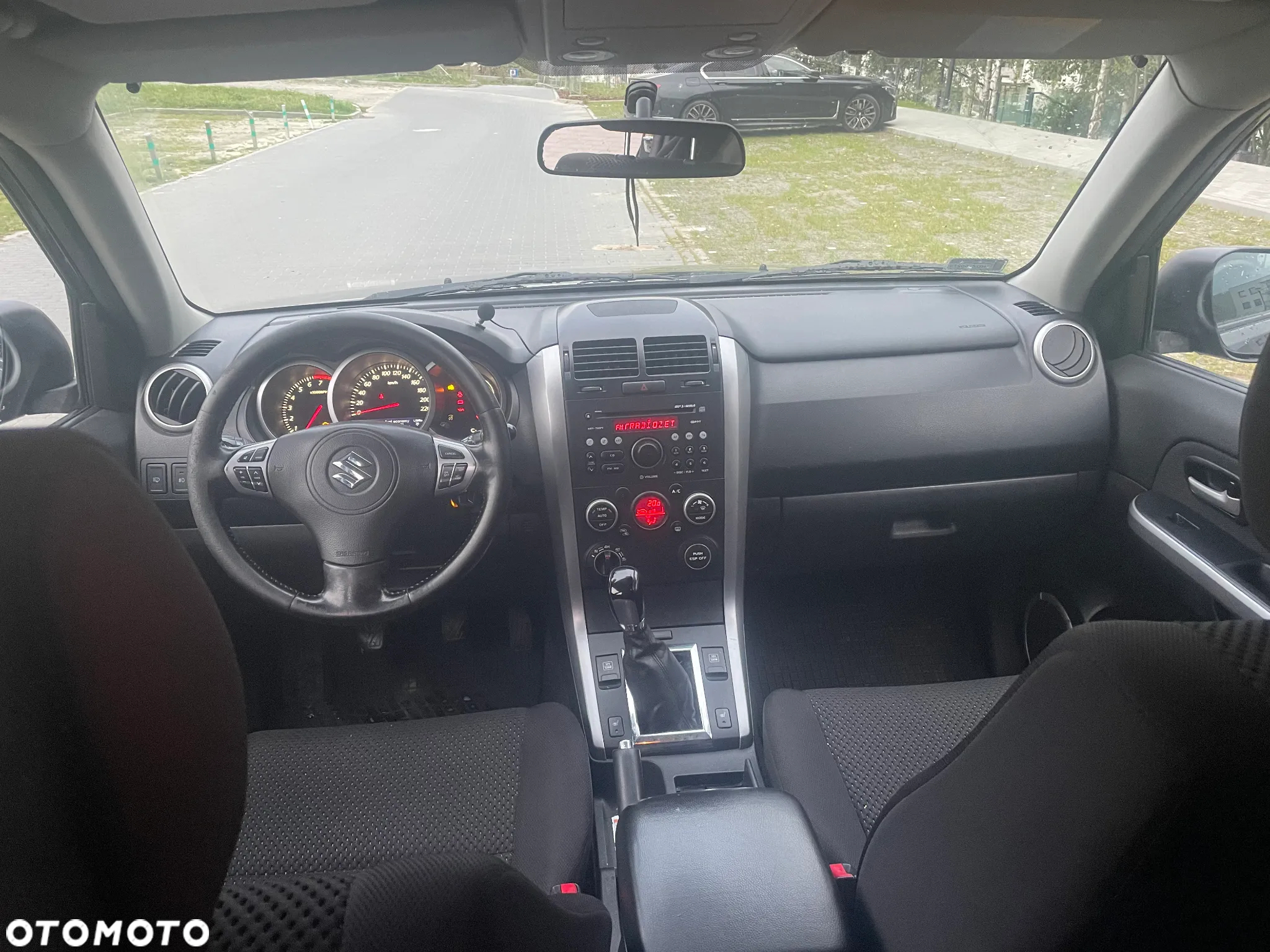 Suzuki Grand Vitara 2.4 De Luxe EU5 - 11