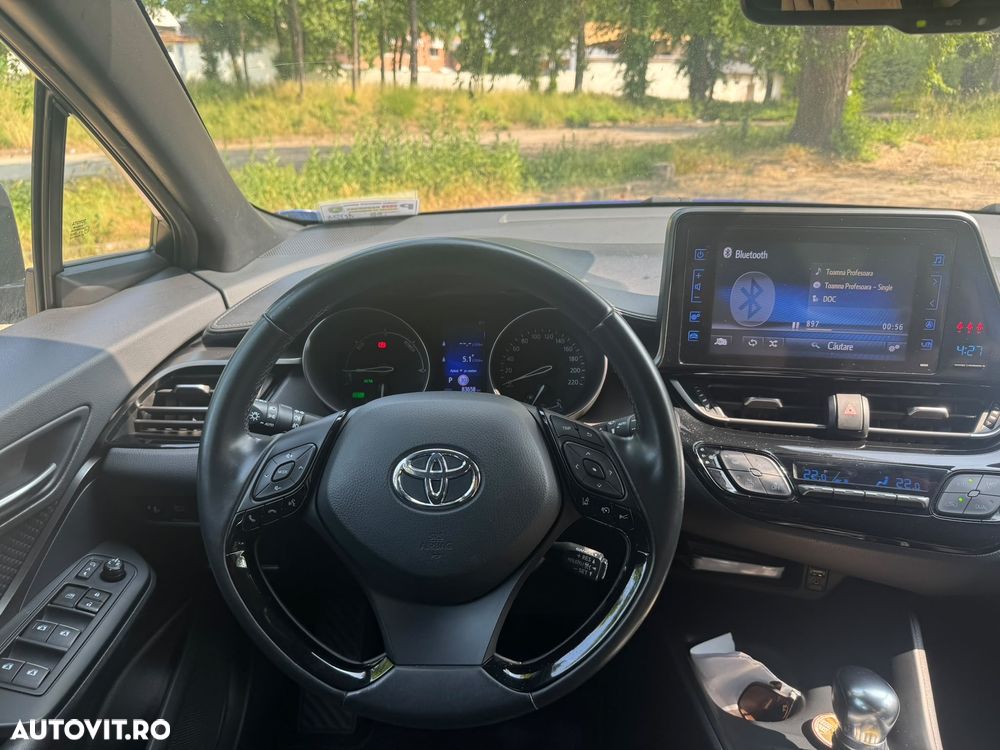 Toyota C-HR - 7