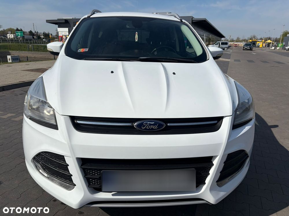 Ford Kuga - 8
