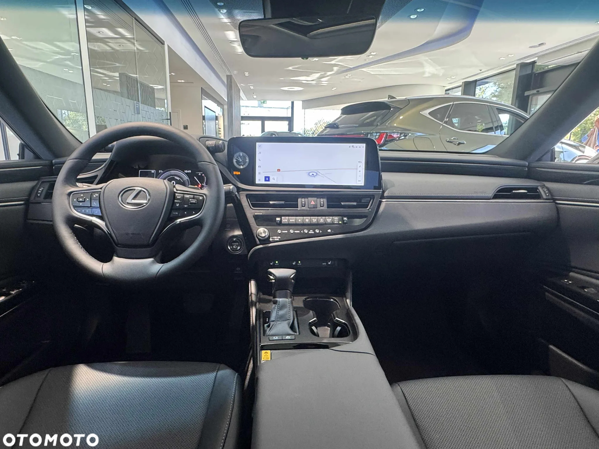 Lexus ES 300h Business Edition - 14