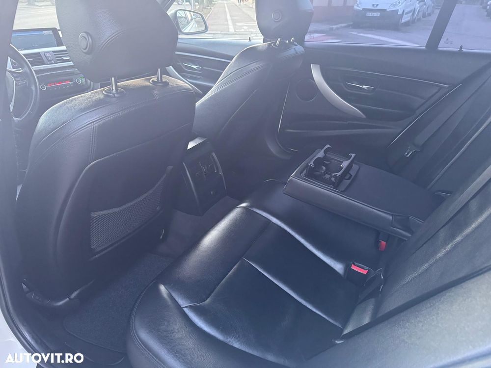 BMW Seria 3 316i Aut. - 17