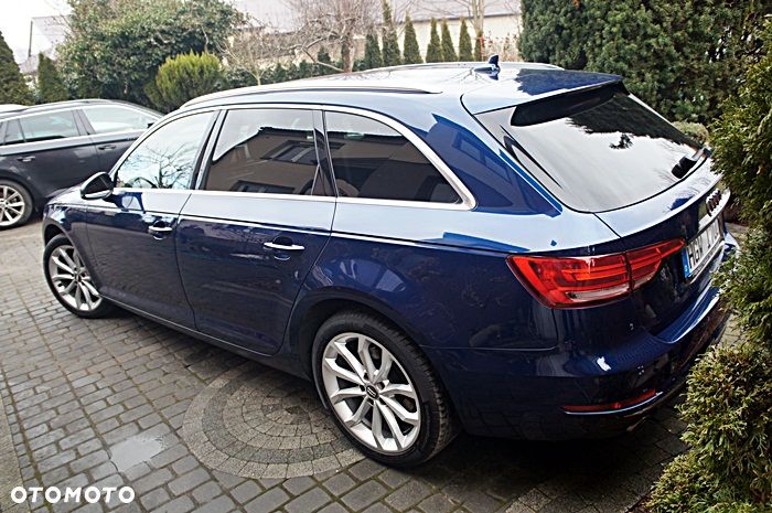 Audi A4 Avant 2.0 TDI S tronic sport - 12