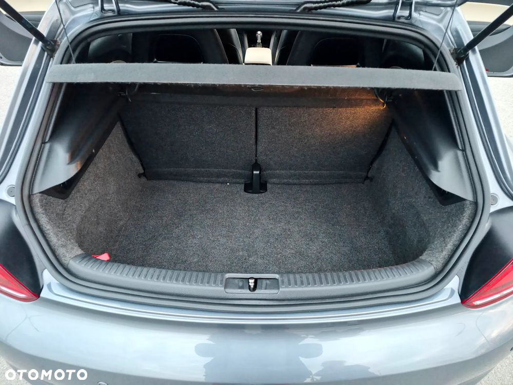 Volkswagen Scirocco 2.0 TDI DSG GTS - 11