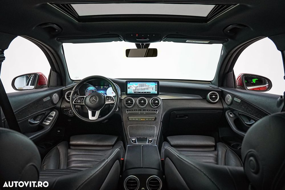 Mercedes-Benz GLC Coupe 300 de 4Matic 9G-TRONIC AMG Line - 21