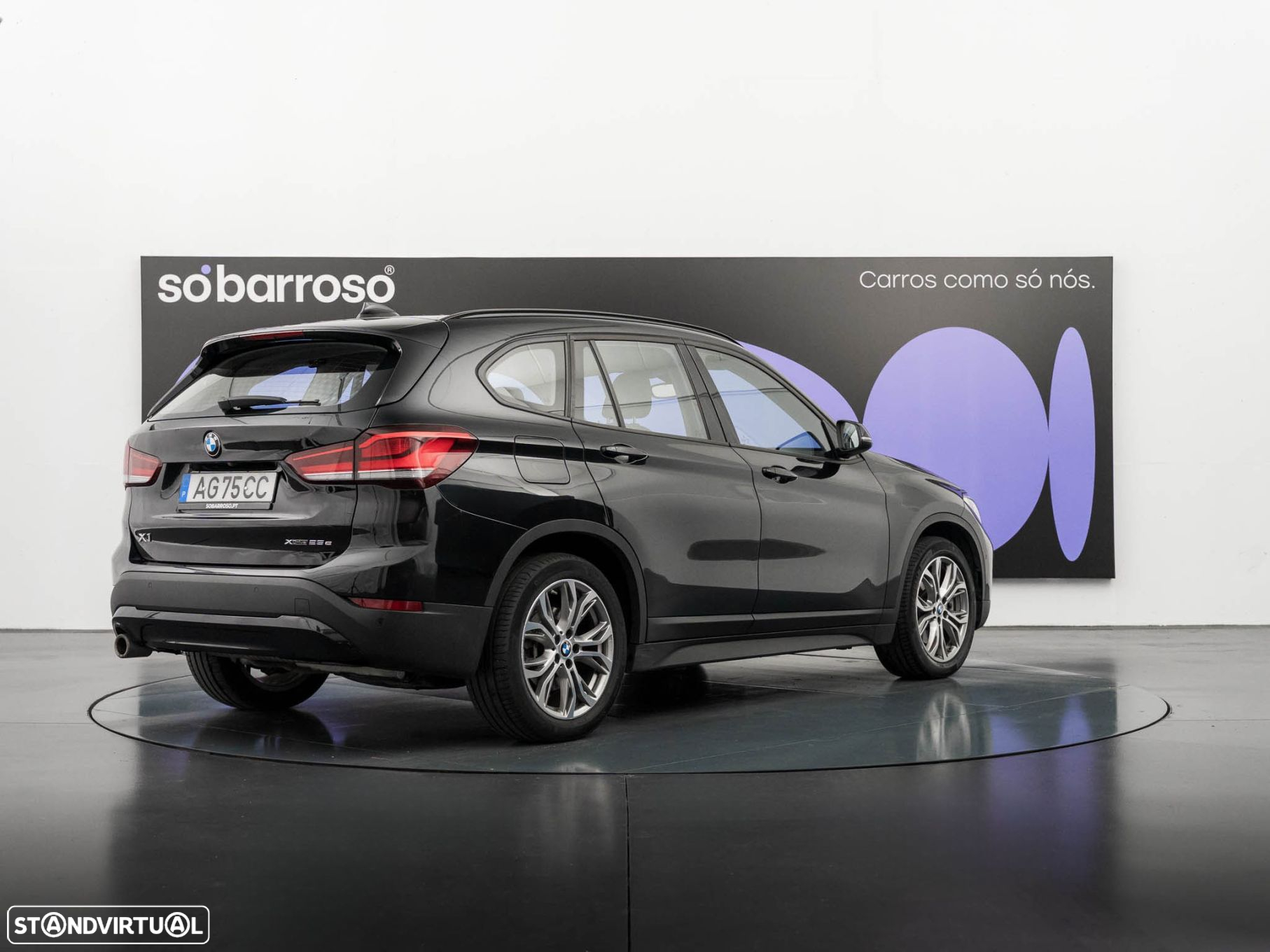 BMW X1 25 e xDrive Corporate Edition - 6