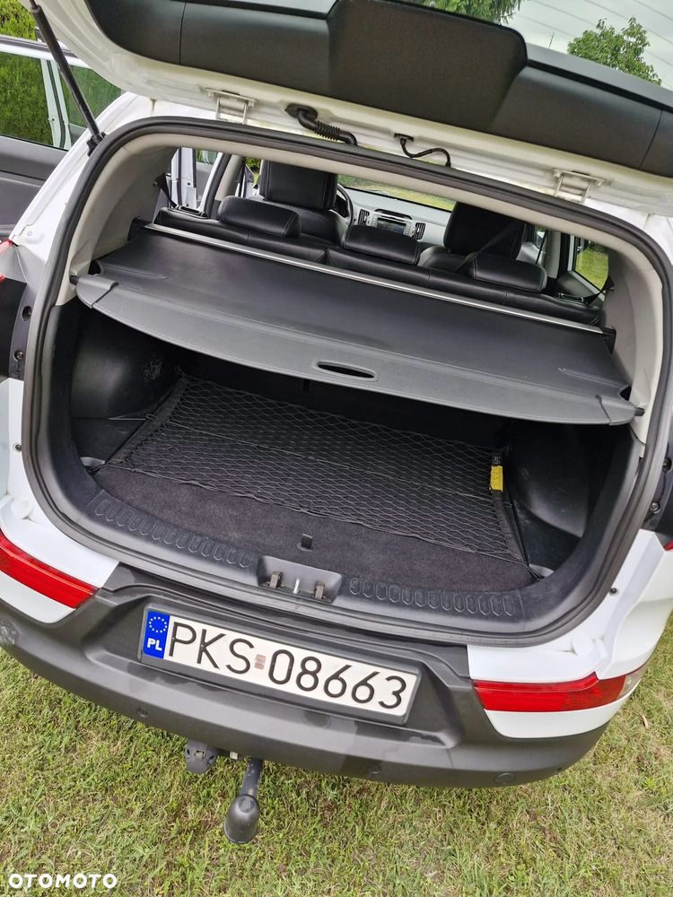 Kia Sportage 2.0 L - 6
