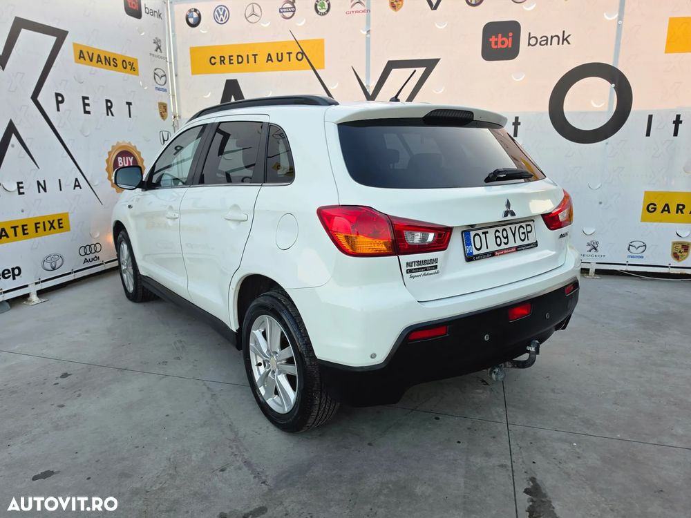 Mitsubishi ASX 1.8 DID 2WD Intense A15 - 4