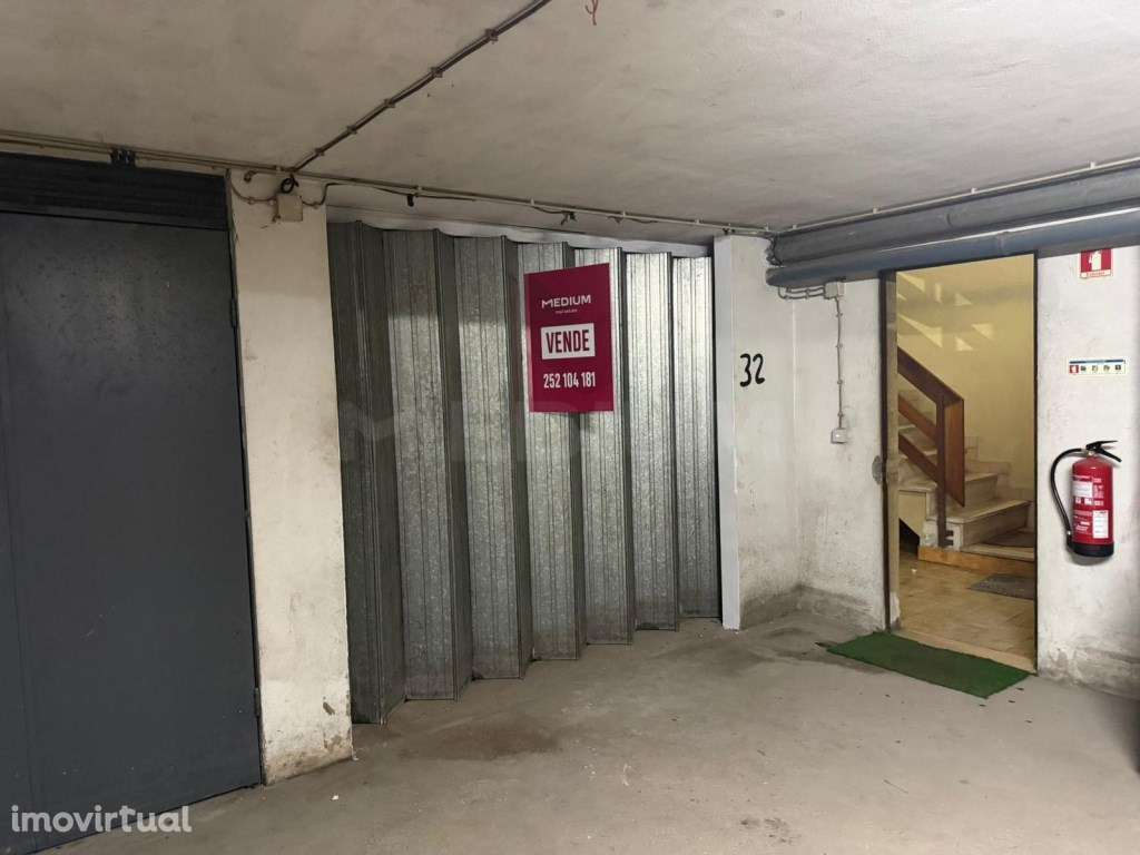 Garagem fechada no centro da cidade - Grande imagem: 2/5