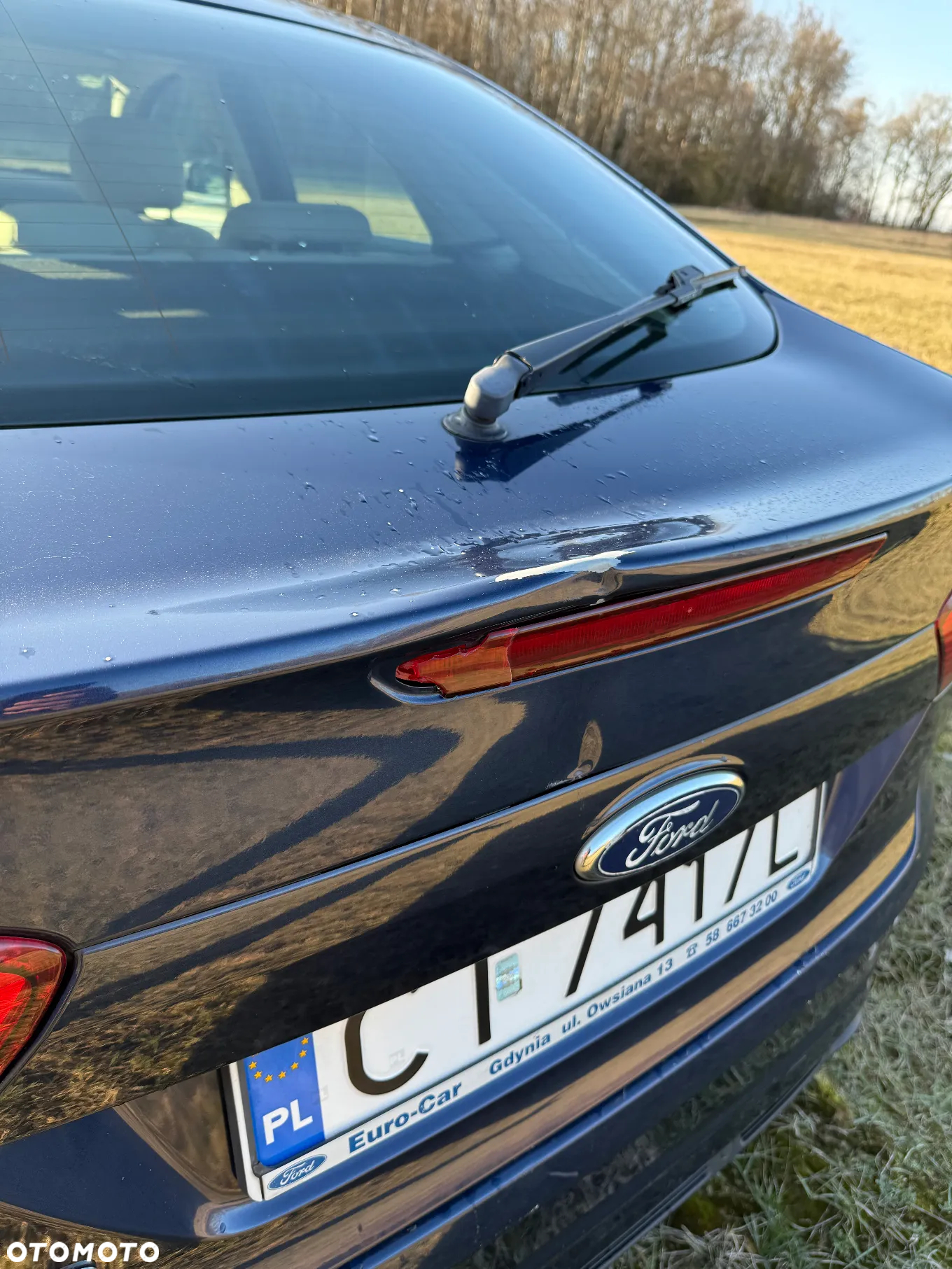 Ford Mondeo 2.0 T Ghia - 10