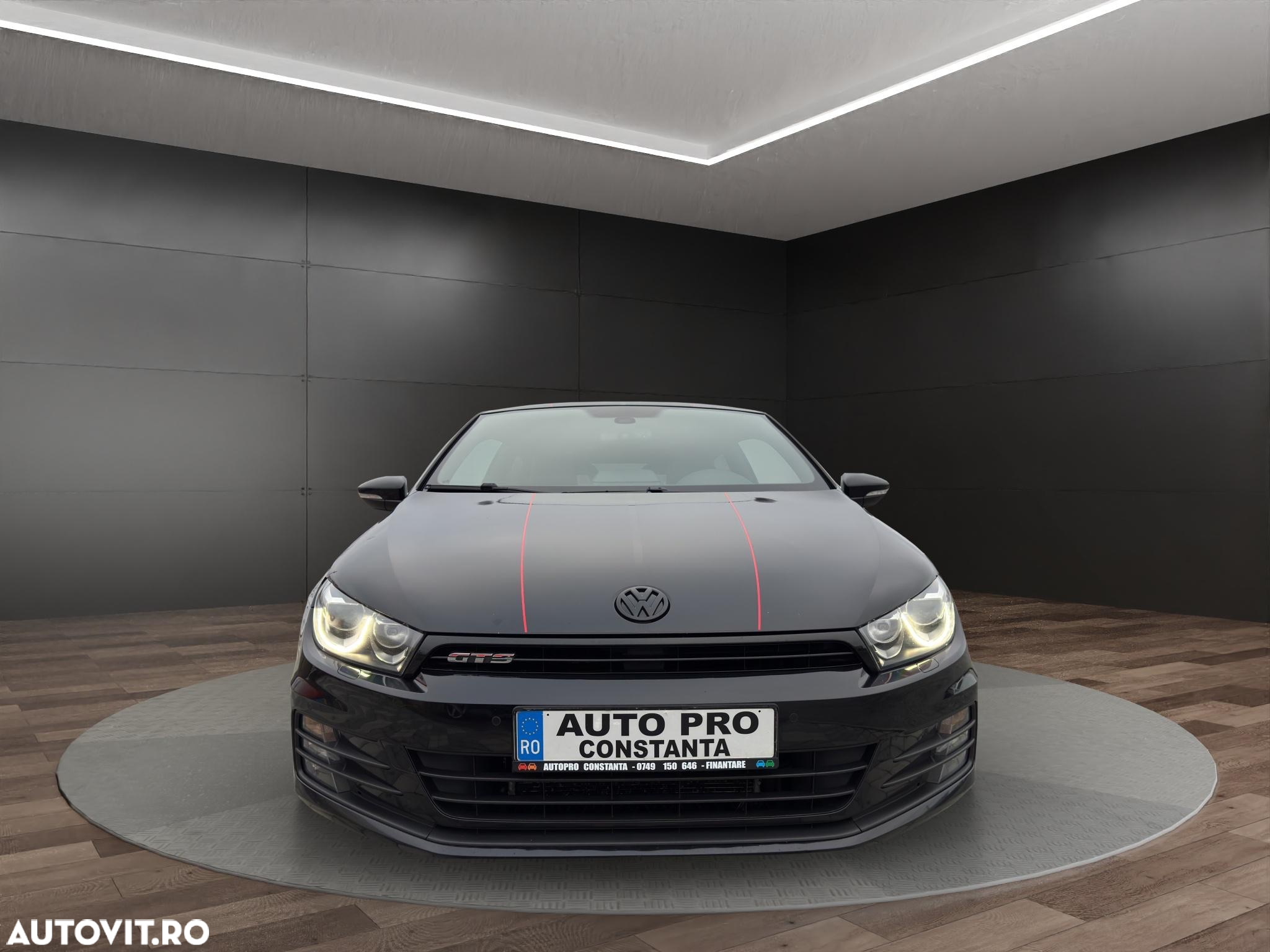 Volkswagen Scirocco 2.0 GTS (BlueMotion Technology) DSG - 13