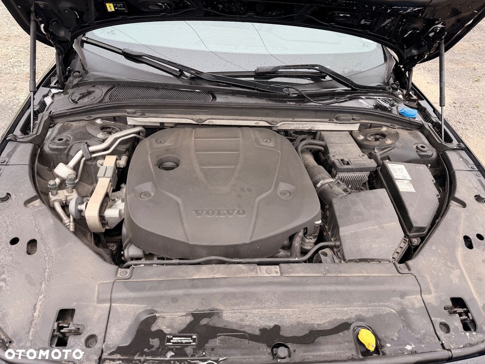 Volvo V90 D5 AWD R-Design - 20