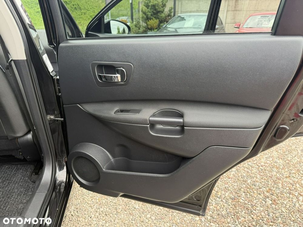 Nissan Qashqai+2 2.0 dCi DPF tekna - 30