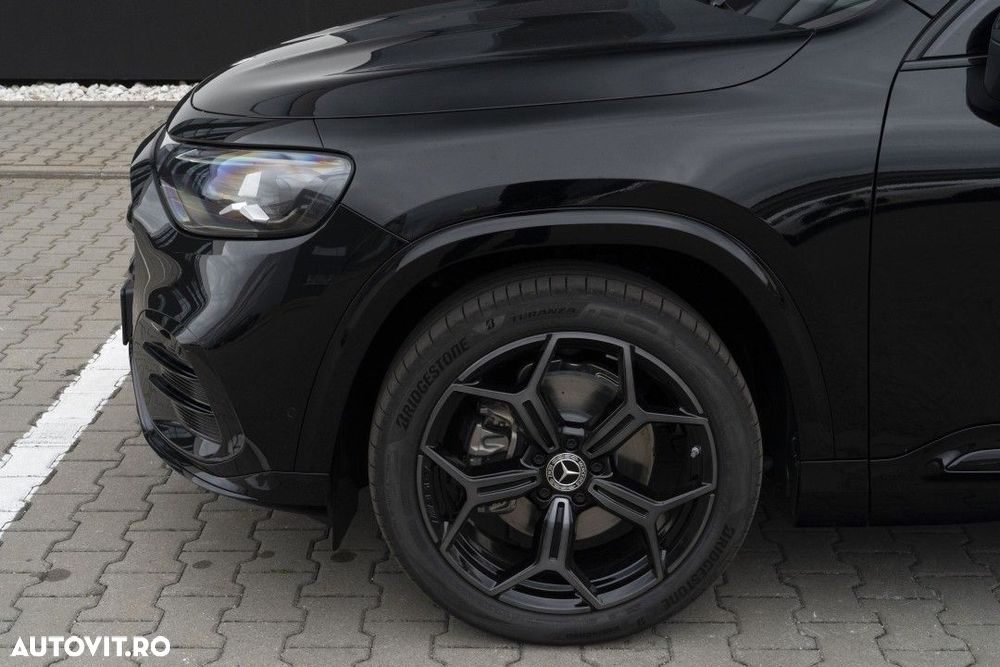Mercedes-Benz GLB - 29