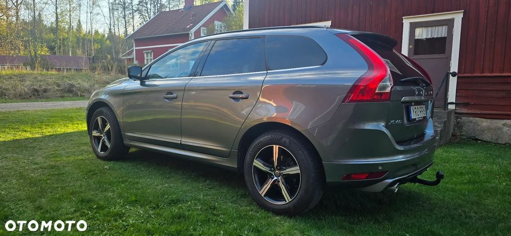 Volvo XC 60 D4 RDesign - 13