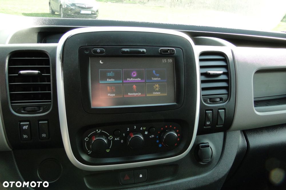 Renault Trafic - 10