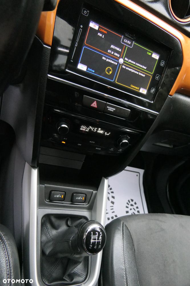 Suzuki Vitara 1.6 Premium 2WD - 22