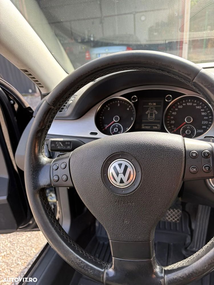 Volkswagen Passat - 18