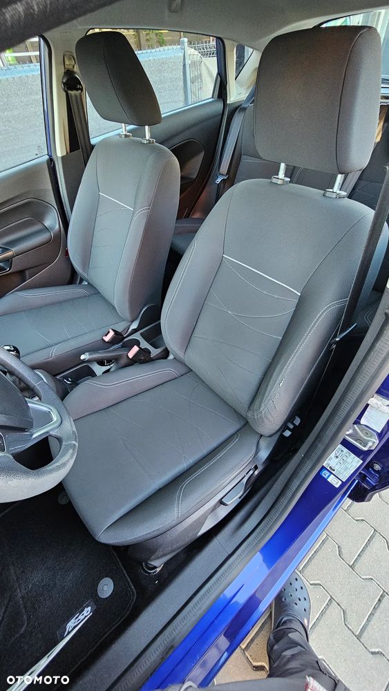 Ford Fiesta - 16