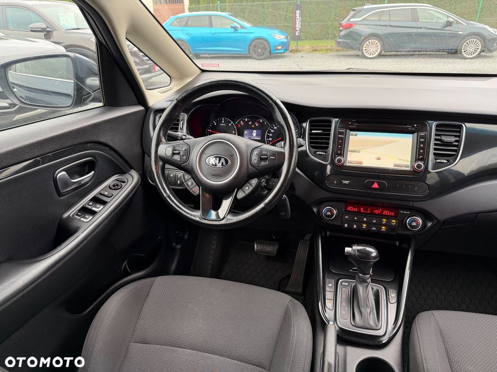 Kia Carens 2015
