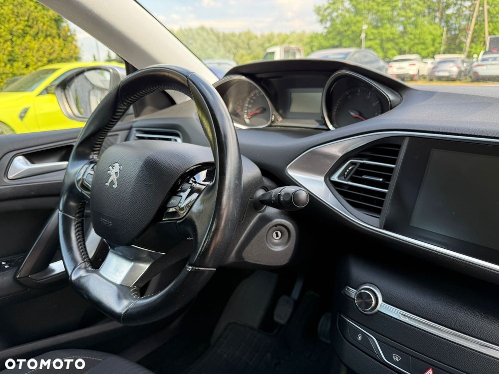 Peugeot 308 - 15