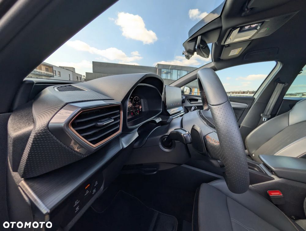 Cupra Leon Sportstourer 2.0 TSI 4Drive VZ DSG - 18