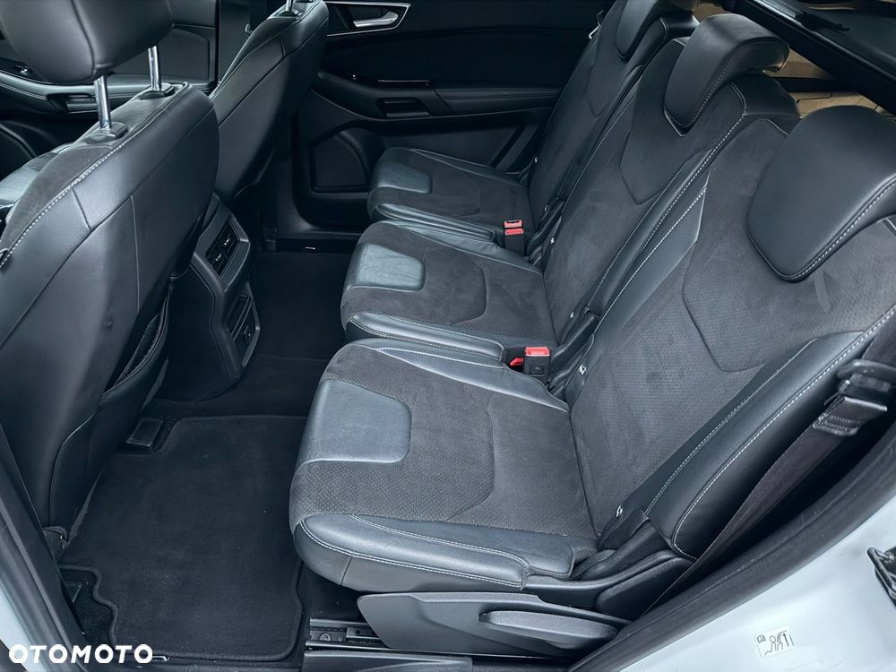 Ford S-Max 2.0 TDCi ST-Line PowerShift - 19
