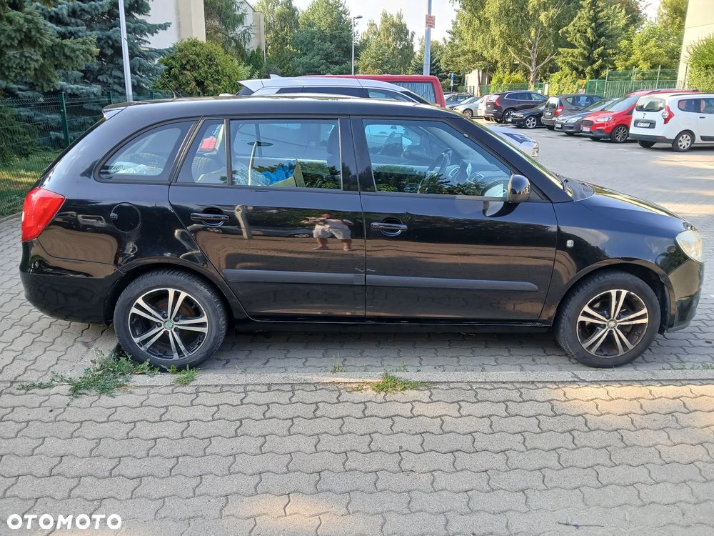 Skoda Fabia - 4