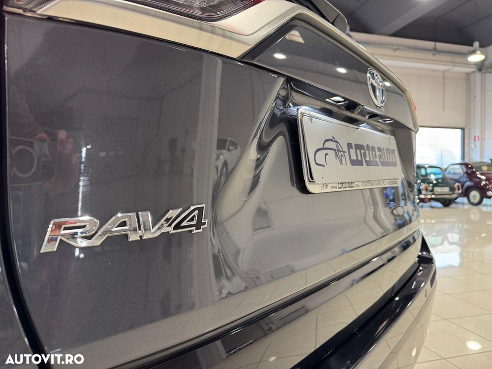Toyota RAV4 - 35
