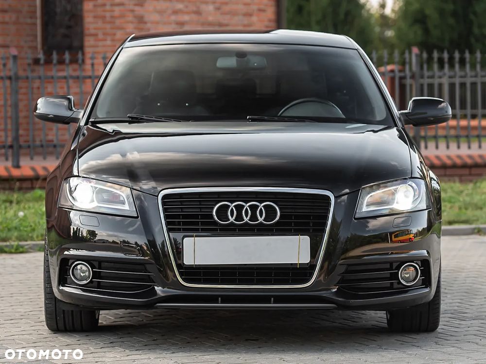 Audi A3 Sportback 1.8 TFSI S tronic S line Sportpaket - 4