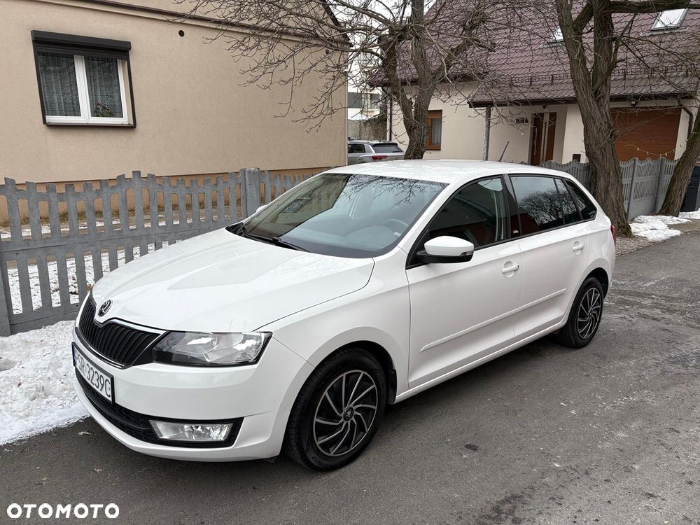 Skoda RAPID 1.4 TDI DPF Edition DSG - 12