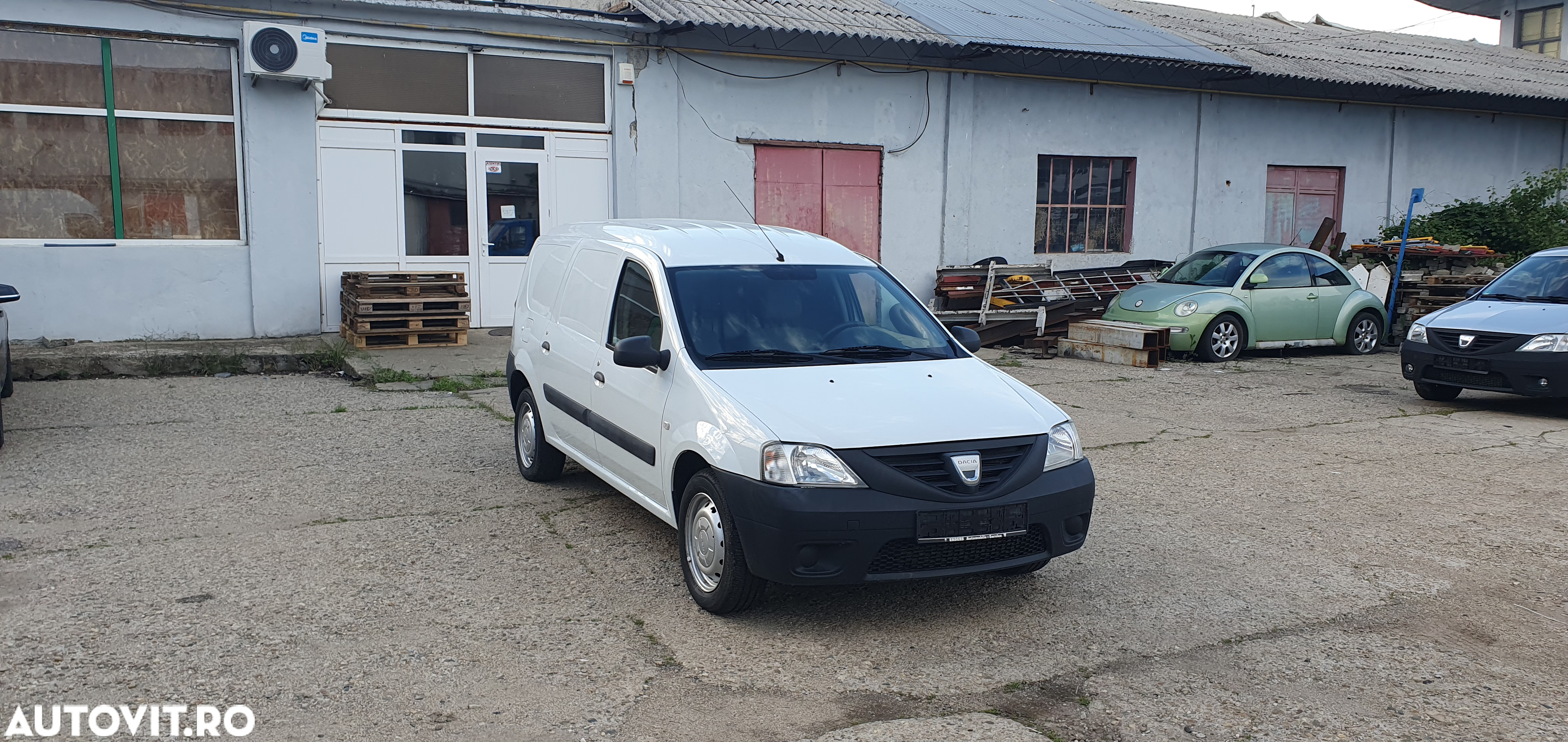 Dacia Logan Van - 16