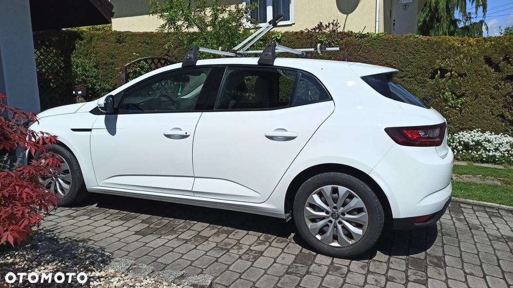 Renault Megane 1.6 SCe Life - 3