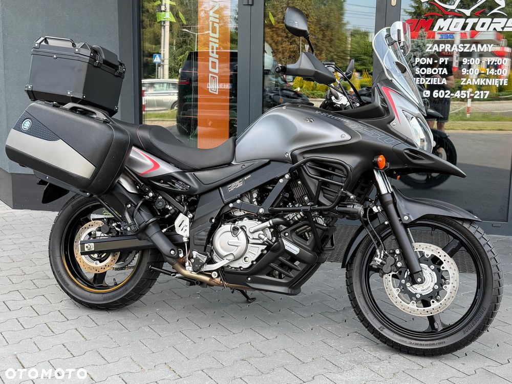 Suzuki V-STROM - 1