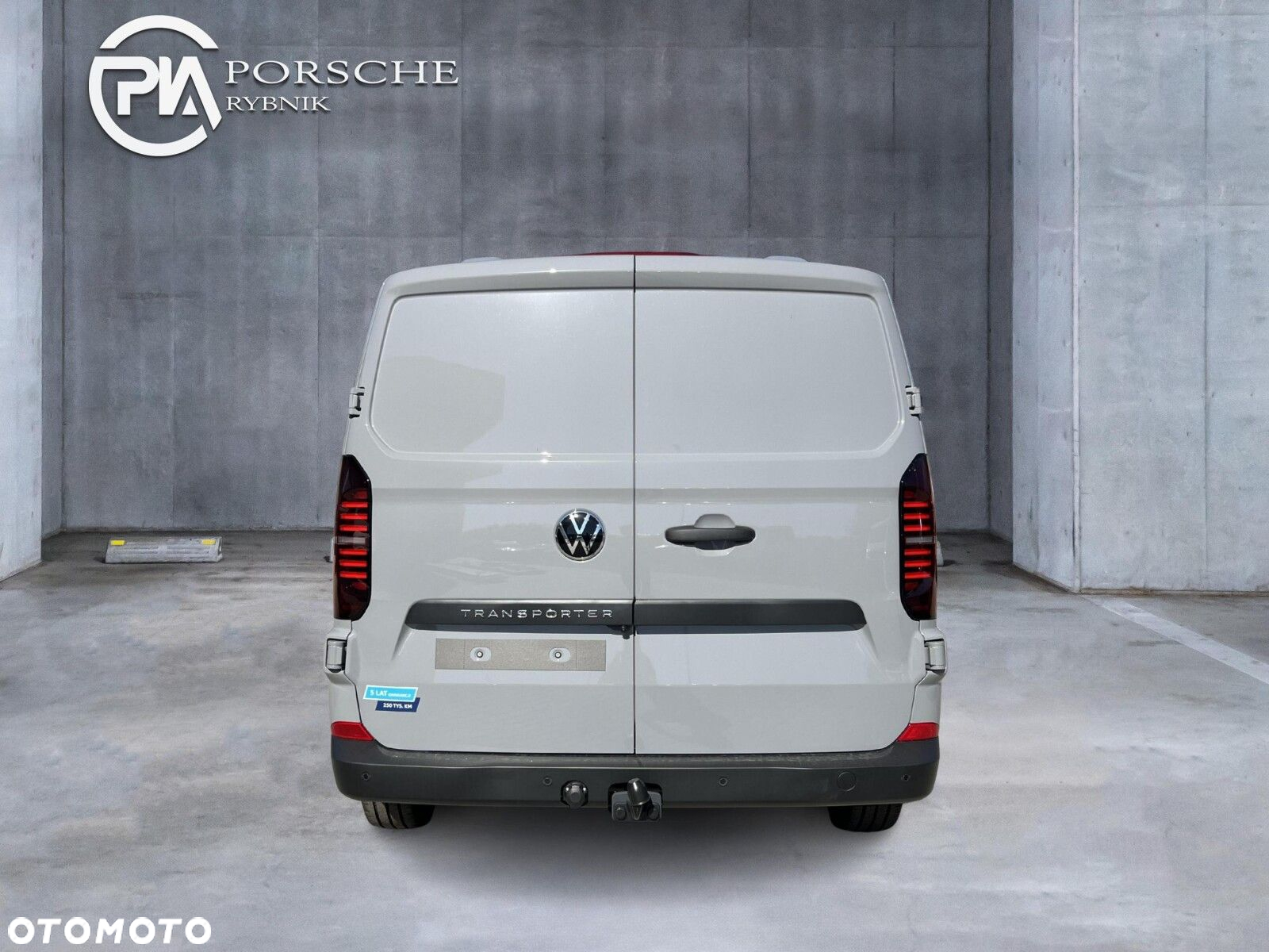 Volkswagen Transporter Furgon silnik: 2,0 l TDI 150 KM / skrzynia biegów: 6-biegowa manualna rozstaw osi: 3500 mm - 7
