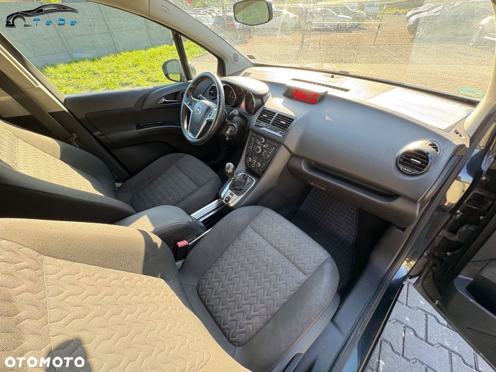 Opel Meriva 1.4 T Cosmo S&S - 30
