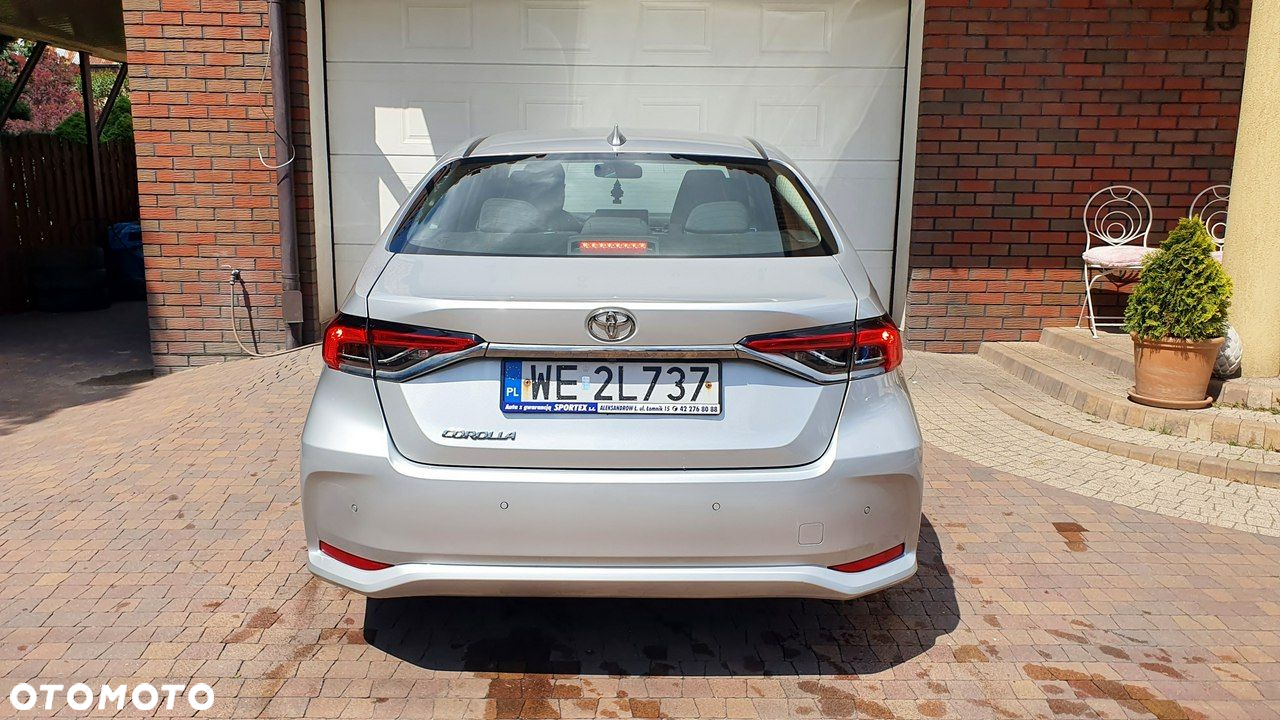 Toyota Corolla 1.6 Comfort - 10