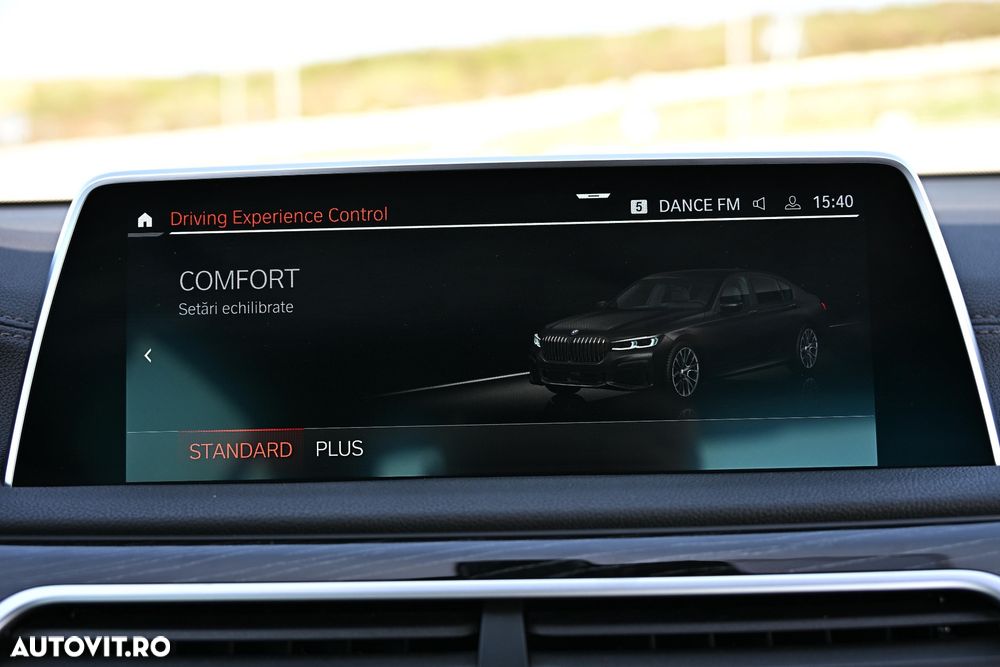 BMW Seria 7 740d xDrive - 17