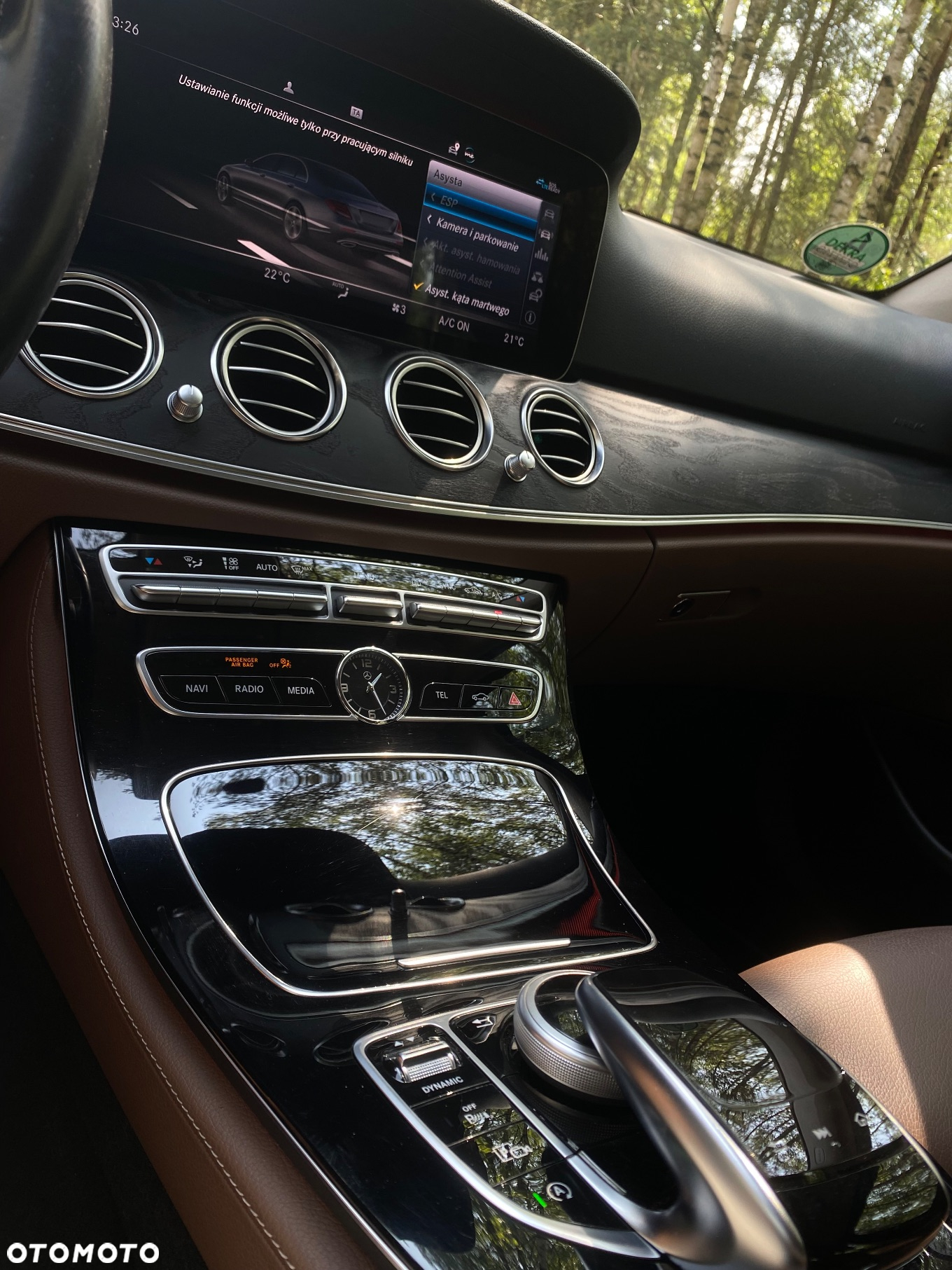 Mercedes-Benz Klasa E 220 d 4-Matic 9G-TRONIC - 25