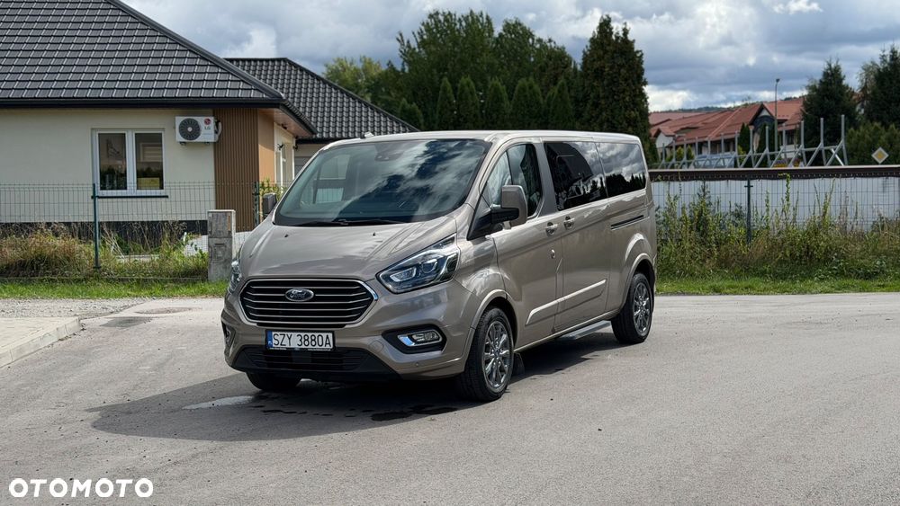 Ford Tourneo Custom 2.0 EcoBlue Hybrid L2 Titanium - 1