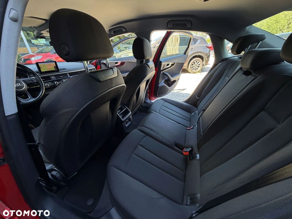 Audi A4 Limousine 35 TDI S tronic - 21