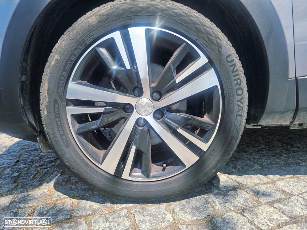Peugeot 5008 1.5 BlueHDi Allure Pack EAT8 - 13