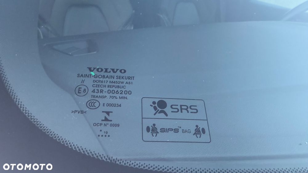 Volvo XC 60 - 30