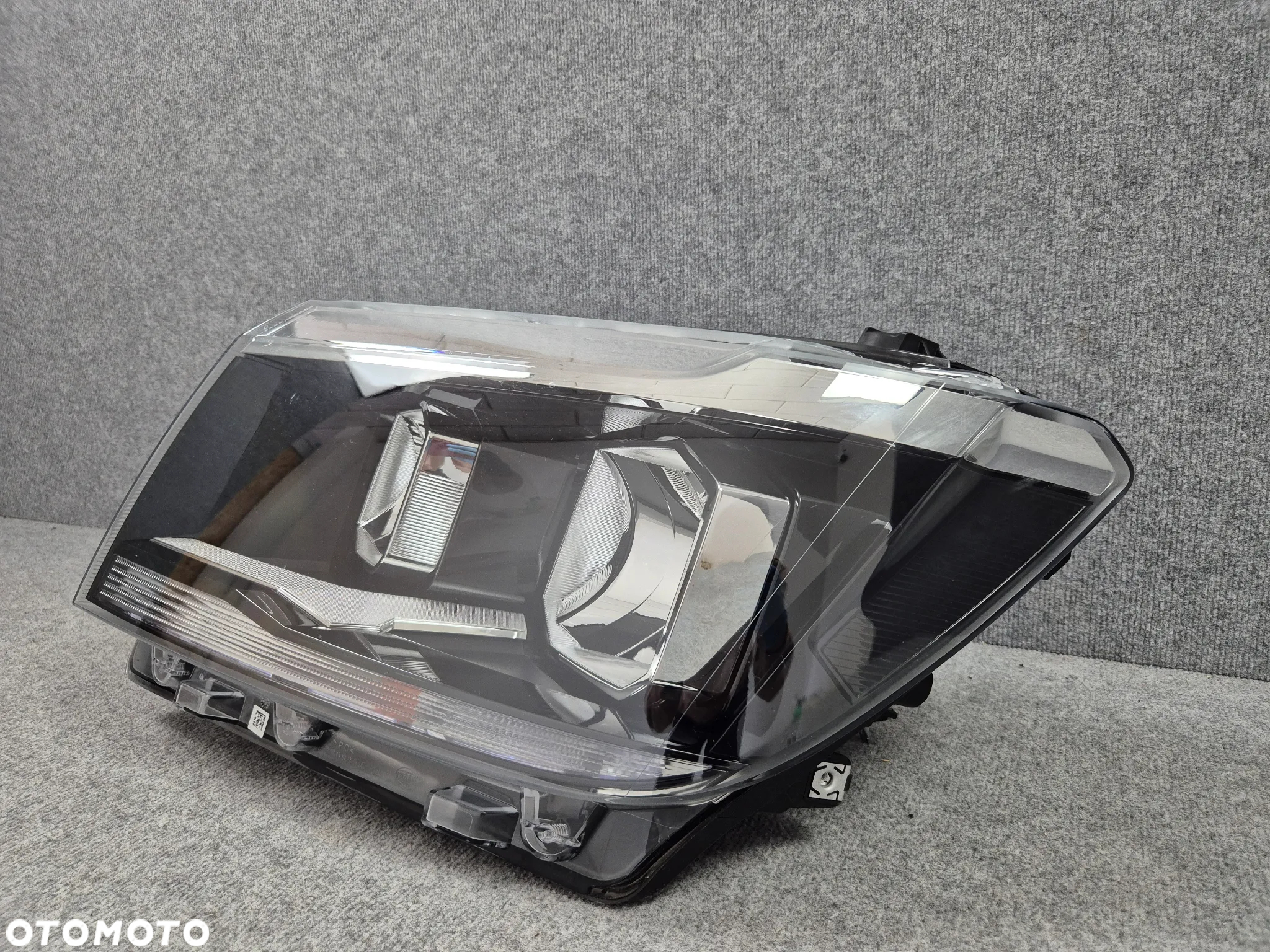 REFLEKTOR LAMPA PRZEDNIA LEWA - VW CRAFTER II MAN TGE ZWYKŁA H7 16- - 3