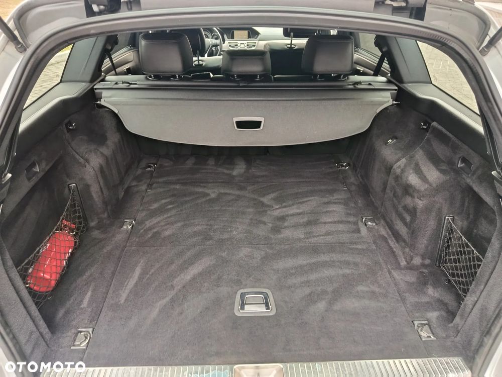 Mercedes-Benz Klasa E 220 CDI 7G-TRONIC Avantgarde - 22