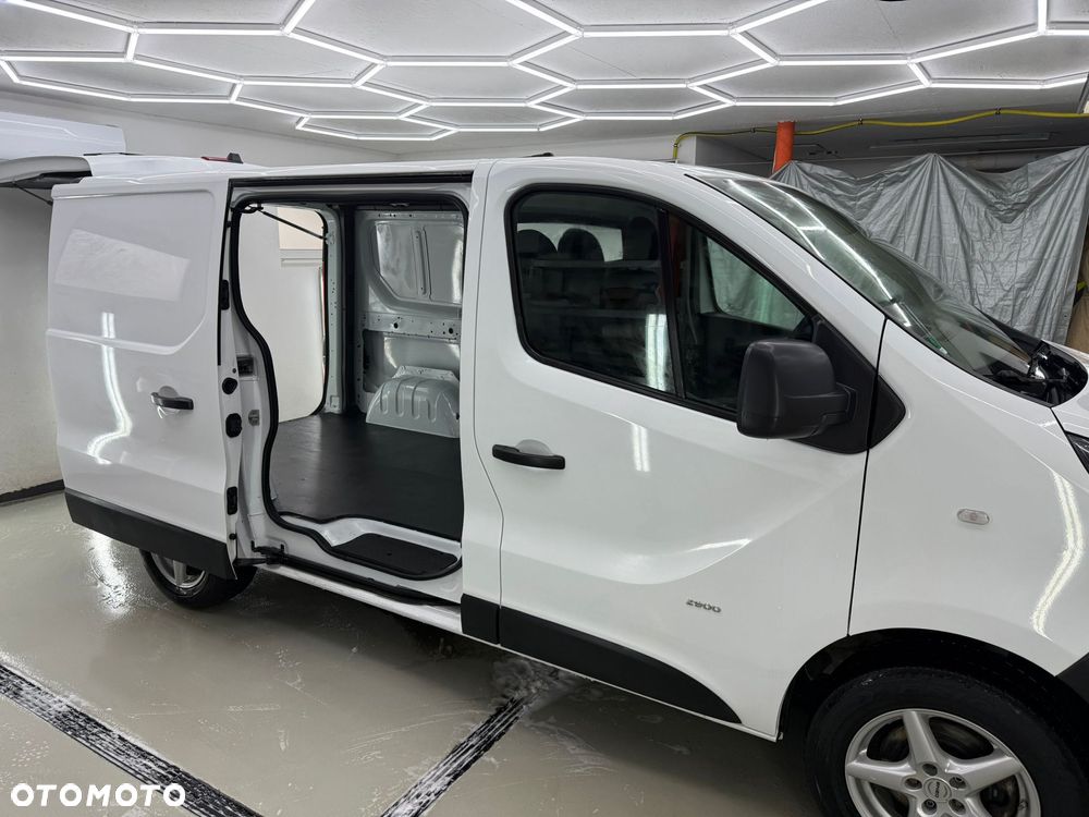 Opel Vivaro-B - 16