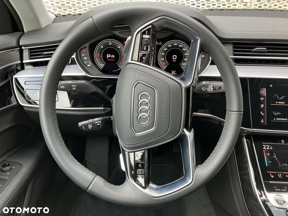 Audi A8 - 13