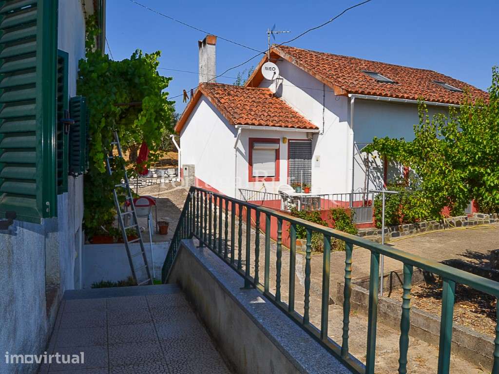 Casa Rústica T3, pronta a habitar, com quintal, perto de Proença-a-... - Grande imagem: 4/32