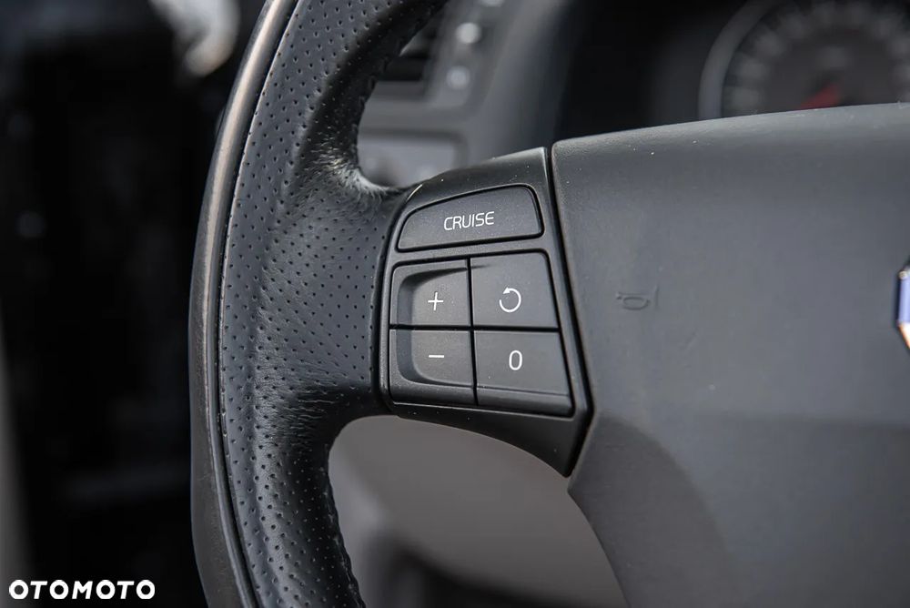 Volvo C70 T5 Momentum - 17