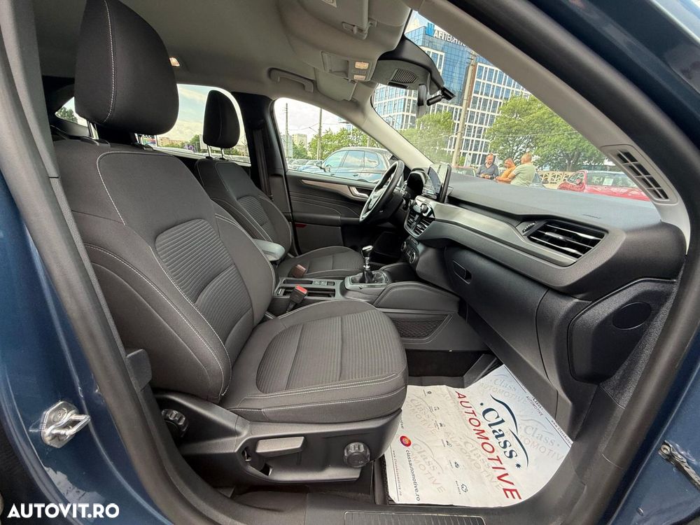 Ford Kuga 1.5 EcoBoost FWD ST Line - 28